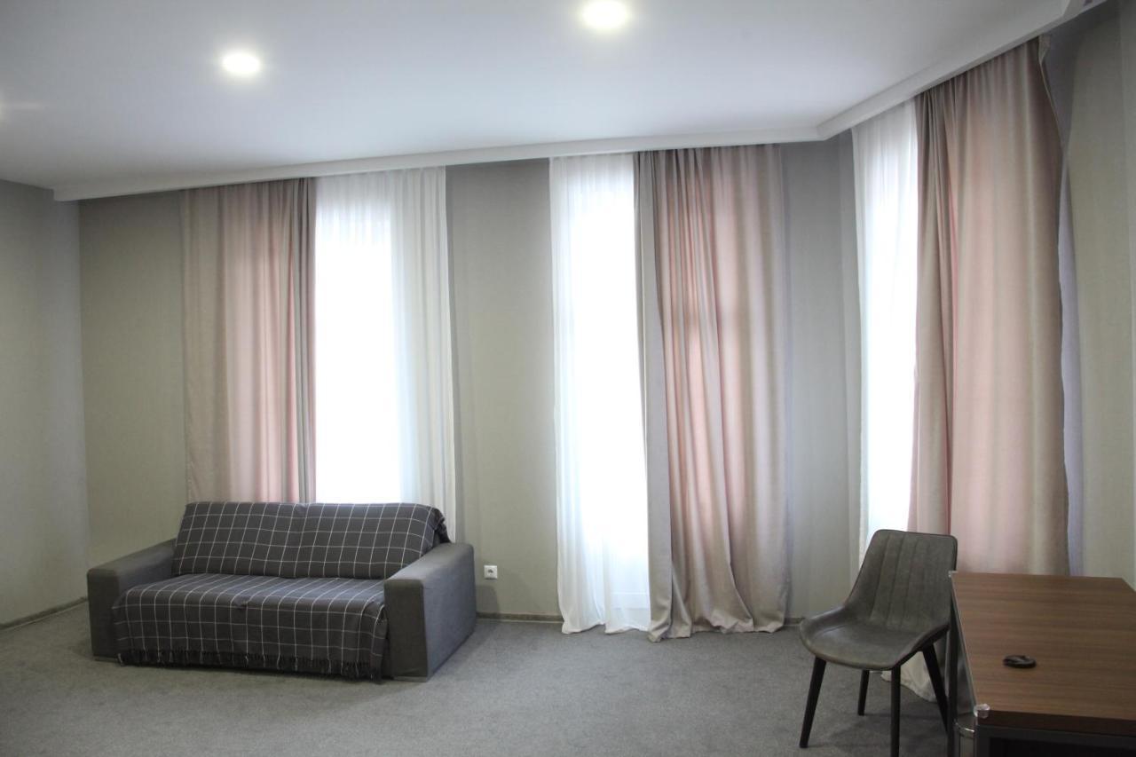 Hotel History • Სასტუმრო Ისტორია Siğnaği Dış mekan fotoğraf