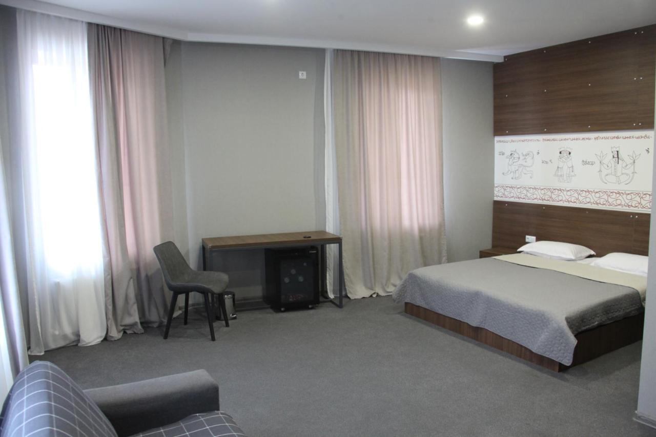 Hotel History • Სასტუმრო Ისტორია Siğnaği Dış mekan fotoğraf